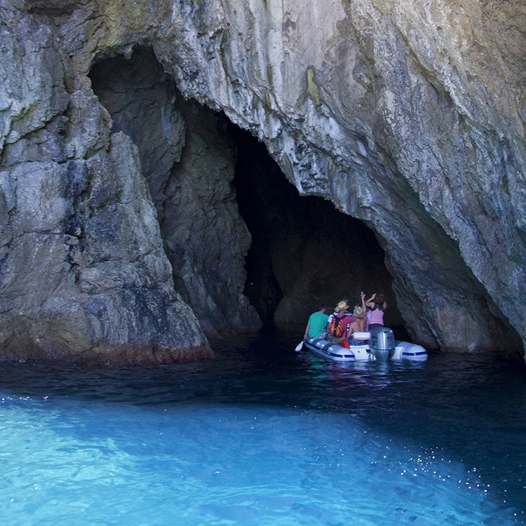 Monk sel cave in Croatia - adventuroes tour